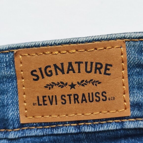 Signature by Levi Strauss jeans women's size W30L32 denim blue mid-rise straight - Picture 5 of 15
